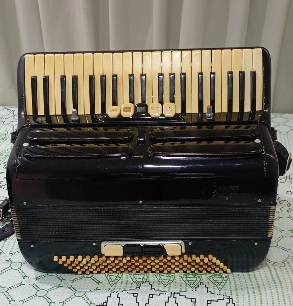 Sanfona Soprani Ampliphonic Italiana - Foto 2