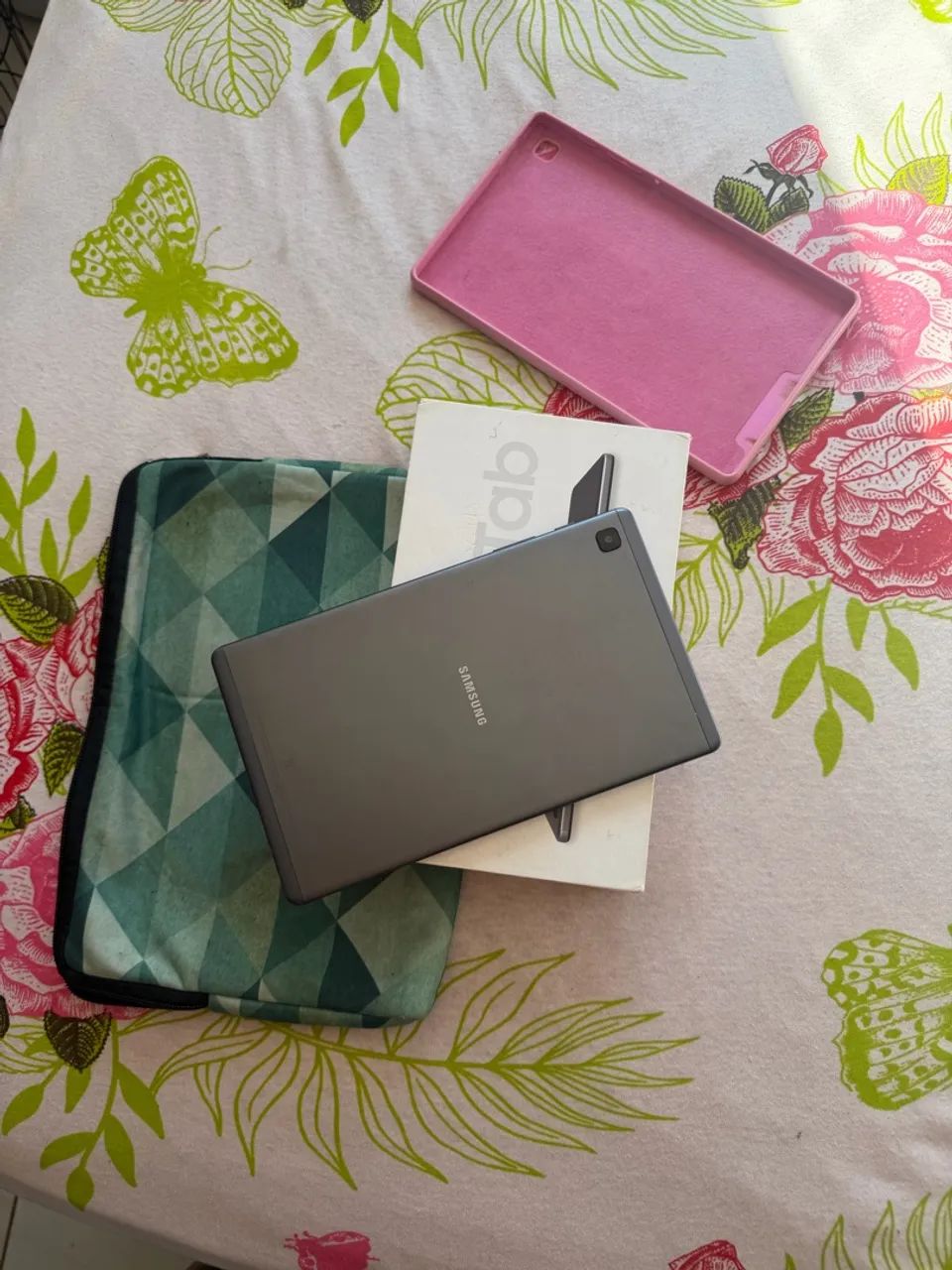 Tablet Samsun com chip pra hoje 850 - Foto 3