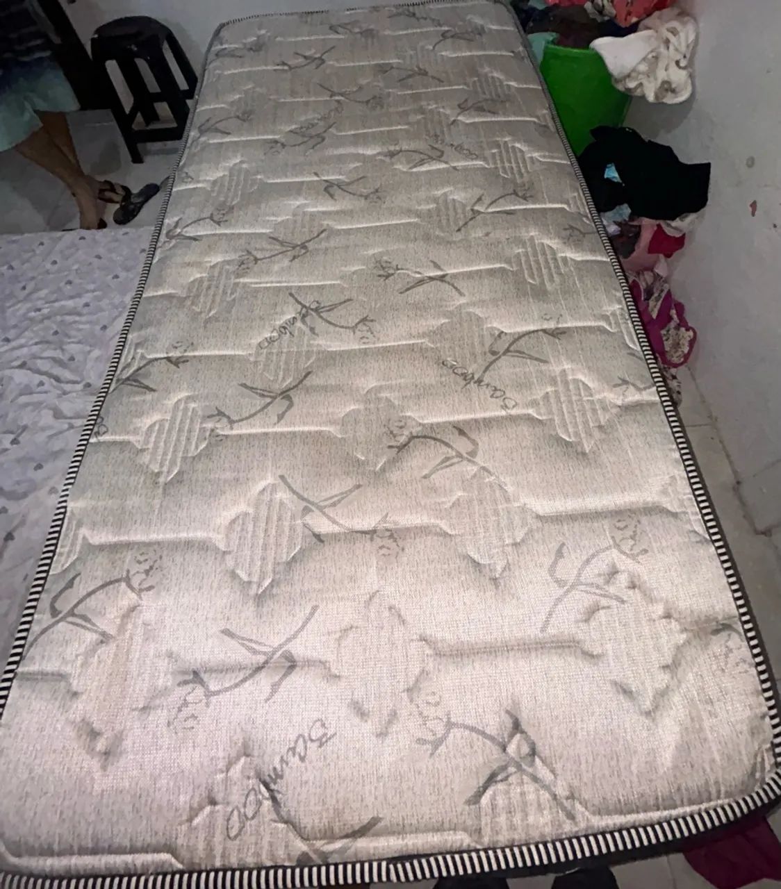 Cama box de solteiro 