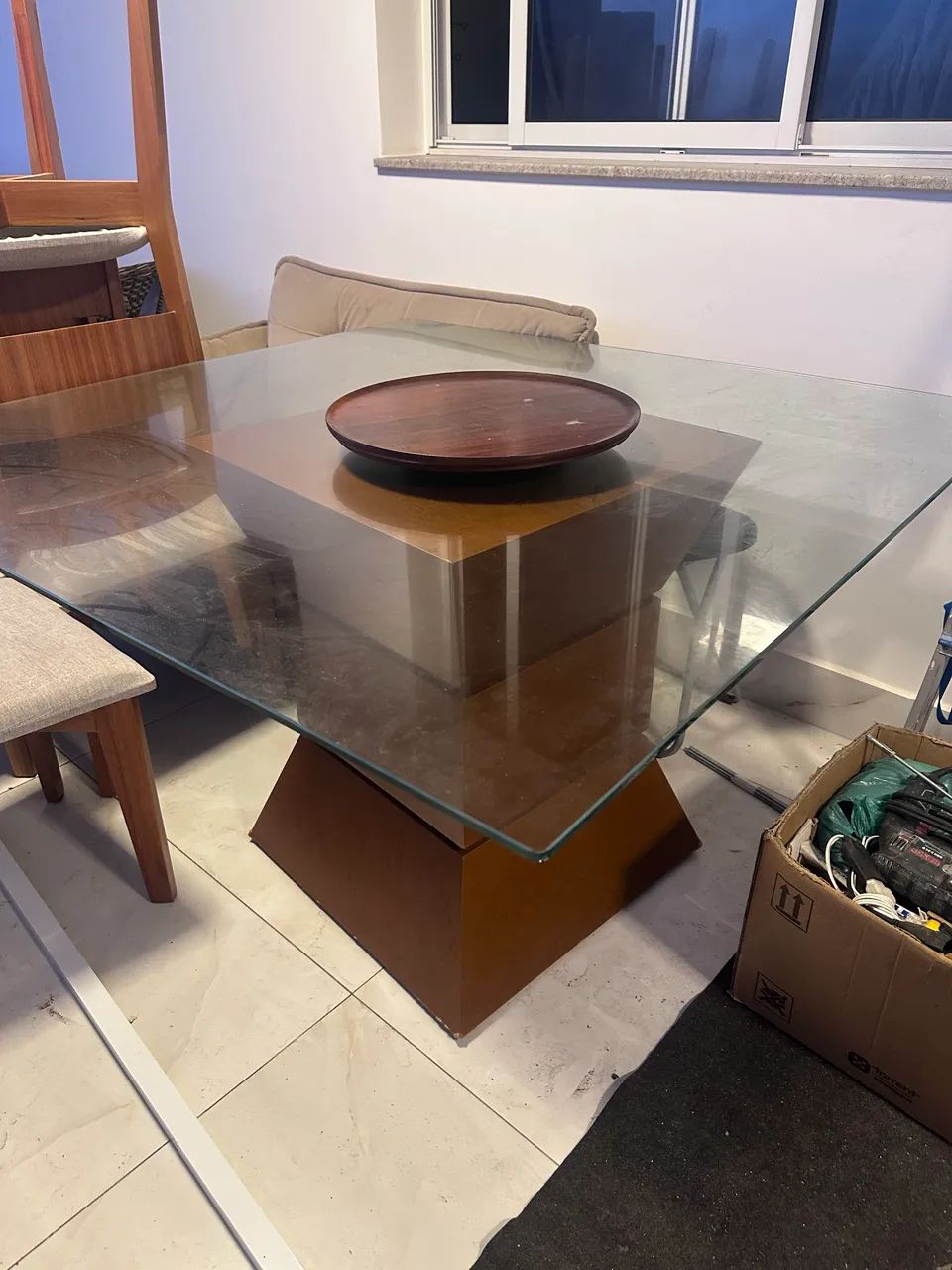 Mesa com tampo de vidro  - Foto 2