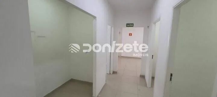 Prédio Comercial à Venda em Santo André (Bangu)  386 m², 4 Vagas, Financiamento - Foto 10