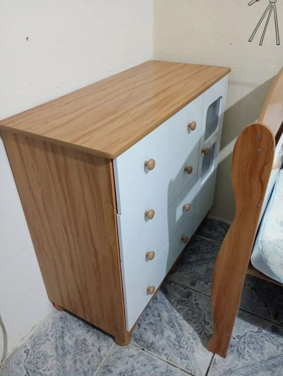 Quarto de bebê americano marquesa completo berço+cômoda+guarda roupas  - Foto 2