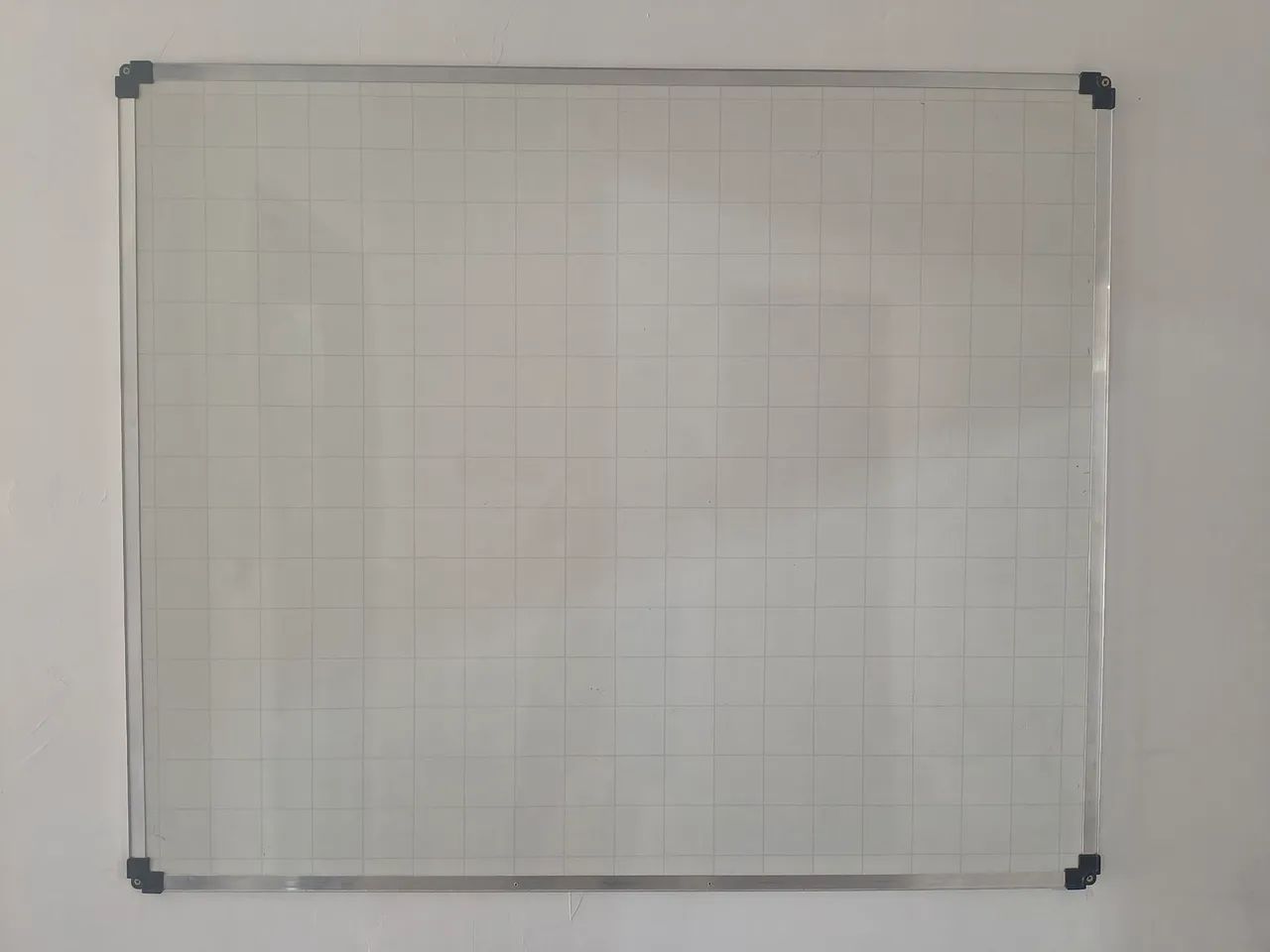 Graphite Whiteboard with Aluminum Frame, 120 x 100 cm