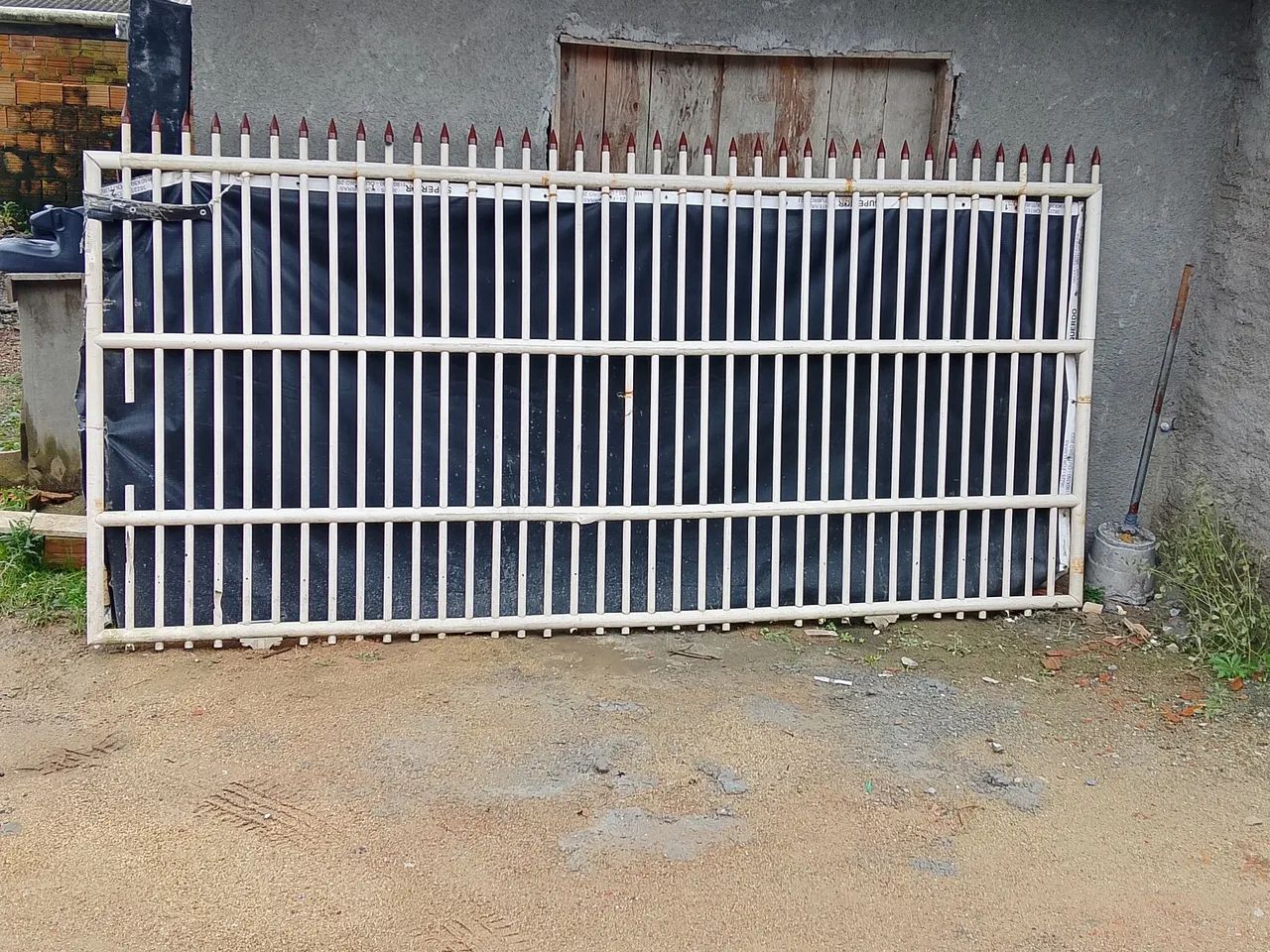 Portão pvc