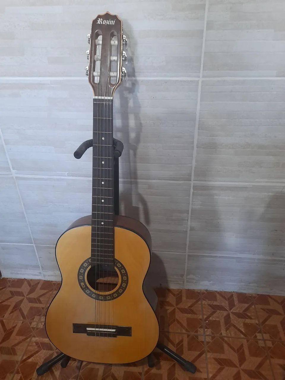 Vendo violão Rosini - Foto 2