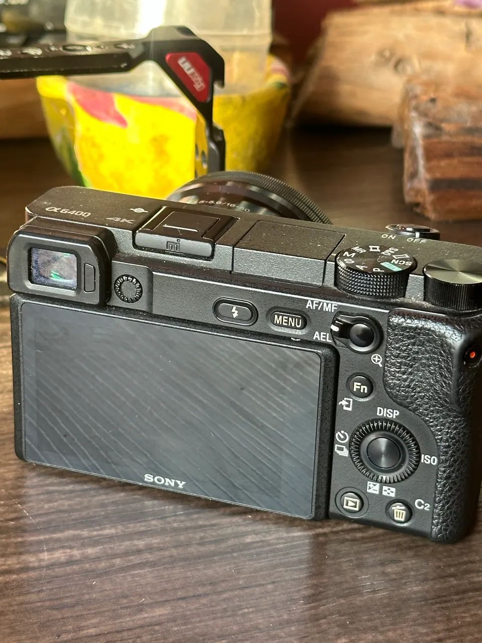 Câmera Sony 6400 com kit - Foto 3