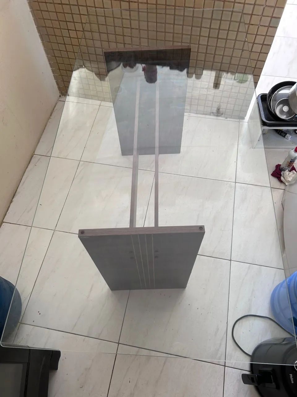 Vendo mesa de vidro em perfeito estado  - Foto 3