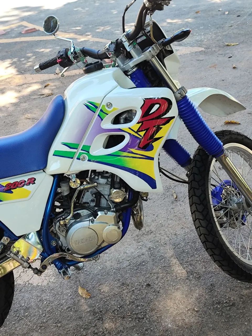 DT 200R 1999 - Foto 2