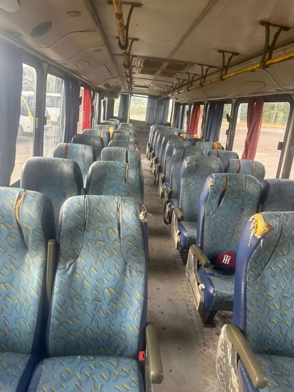 Vendo ônibus 50 Mil - Foto 4