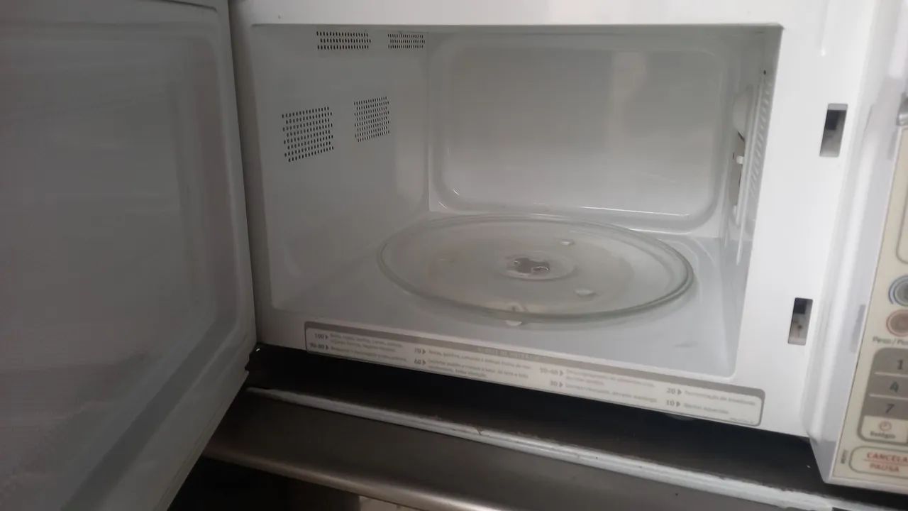 Micro ondas Electrolux 28 - Foto 4