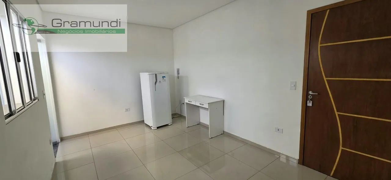 Sala Comercial no Ipiranga | 25m² | Banheiro | Quintal
