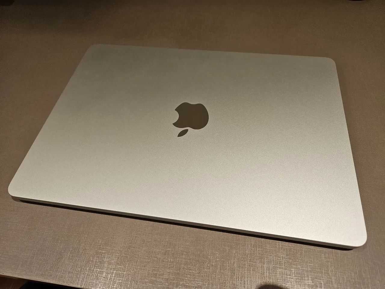 MacBook Air M4 16GB RAM 256 SSD Prata 13"