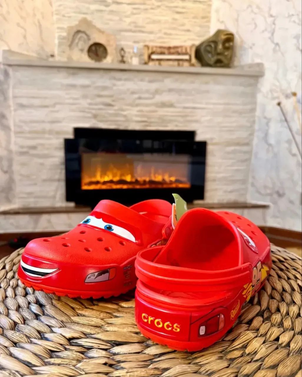 (do 34 ao 43) Crocs Carros Relâmpago mcqueen - Foto 3
