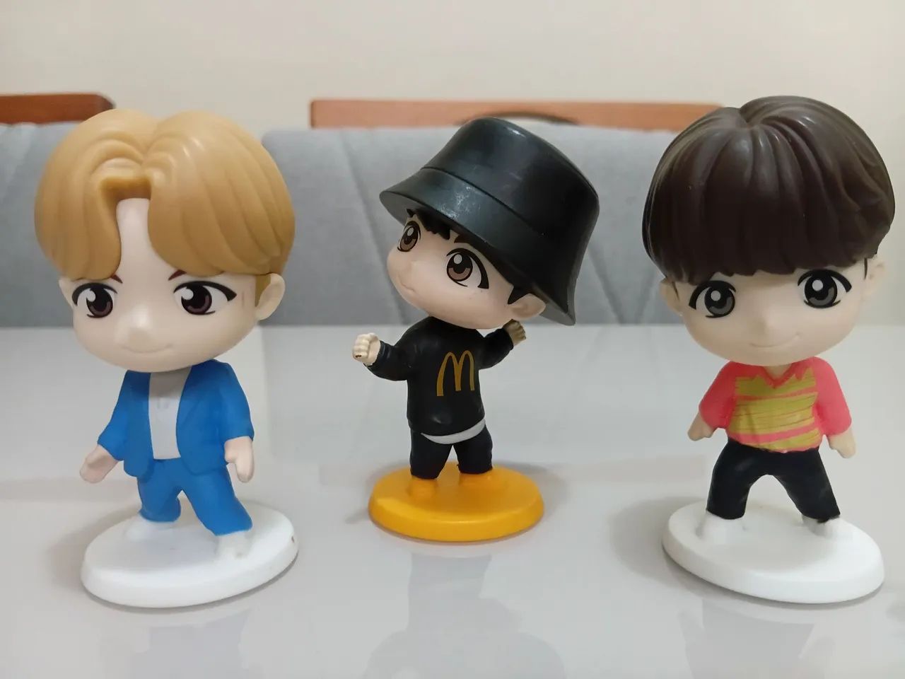 Coleção bonecos BTS Mc donalds 