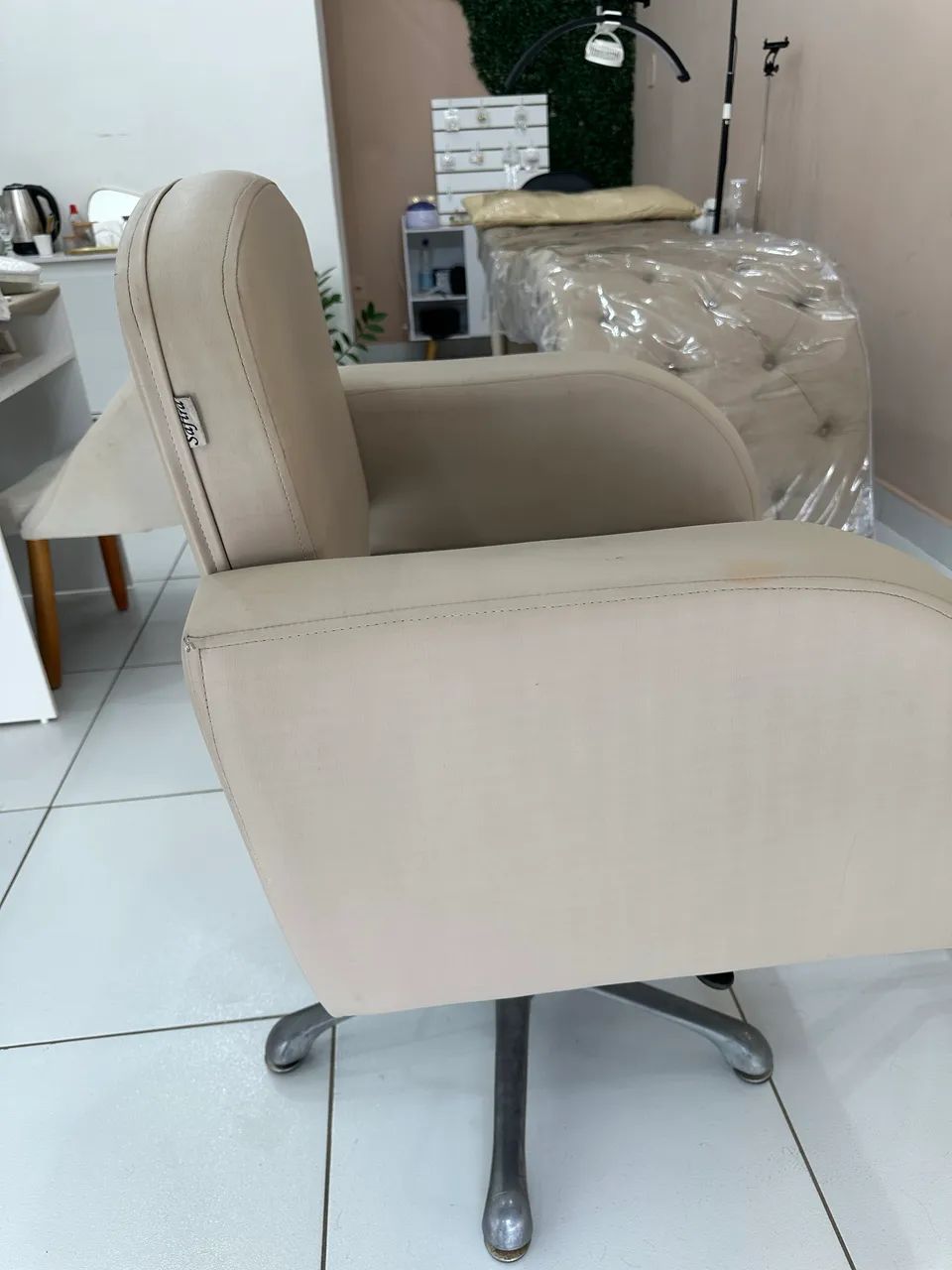 Cadeira de salão  - Foto 5