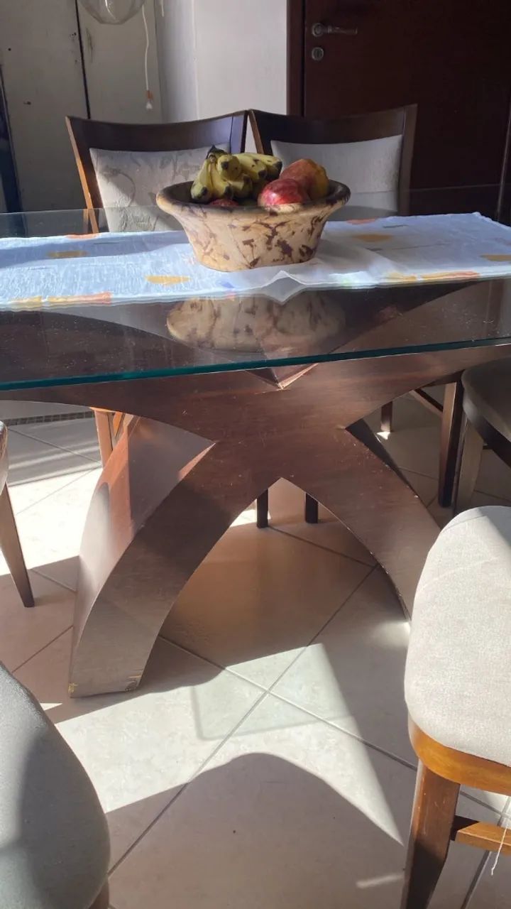 Mesa de jantar com 6 cadeiras - Foto 3