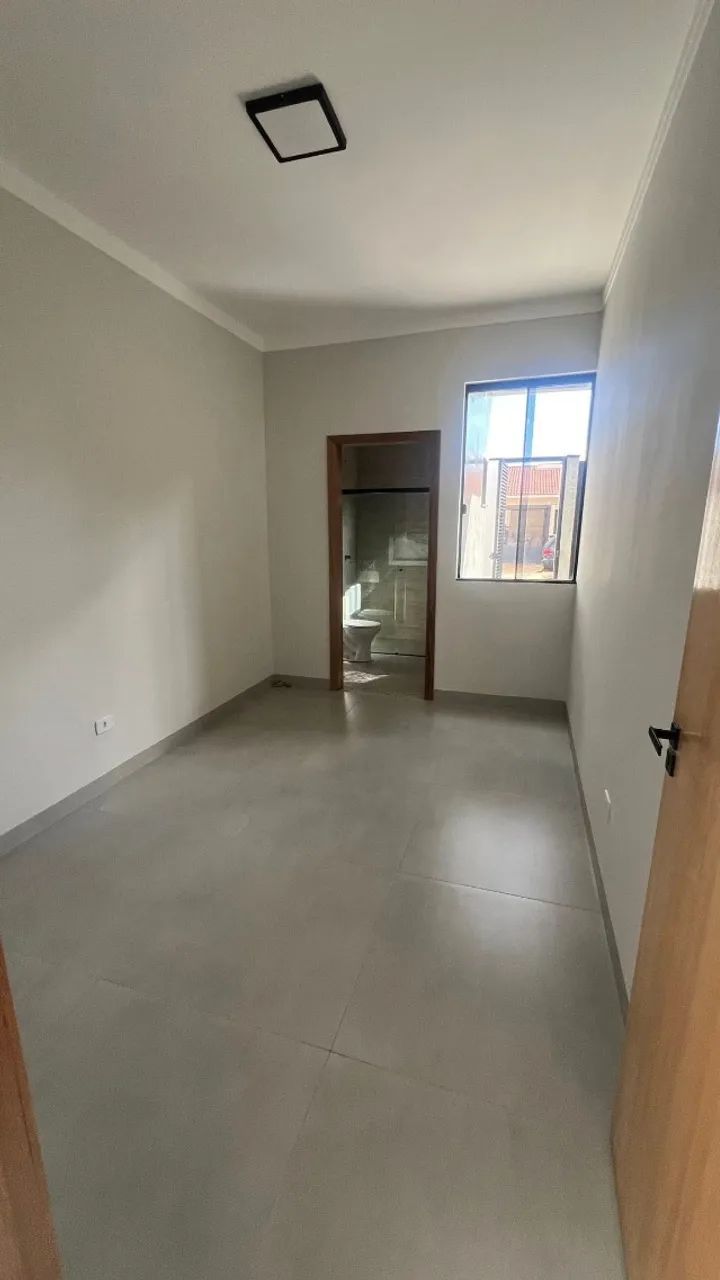 LINDA CASA À VENDA - PRÓXIMA AO CESUMAR | MARINGÁ - Foto 2