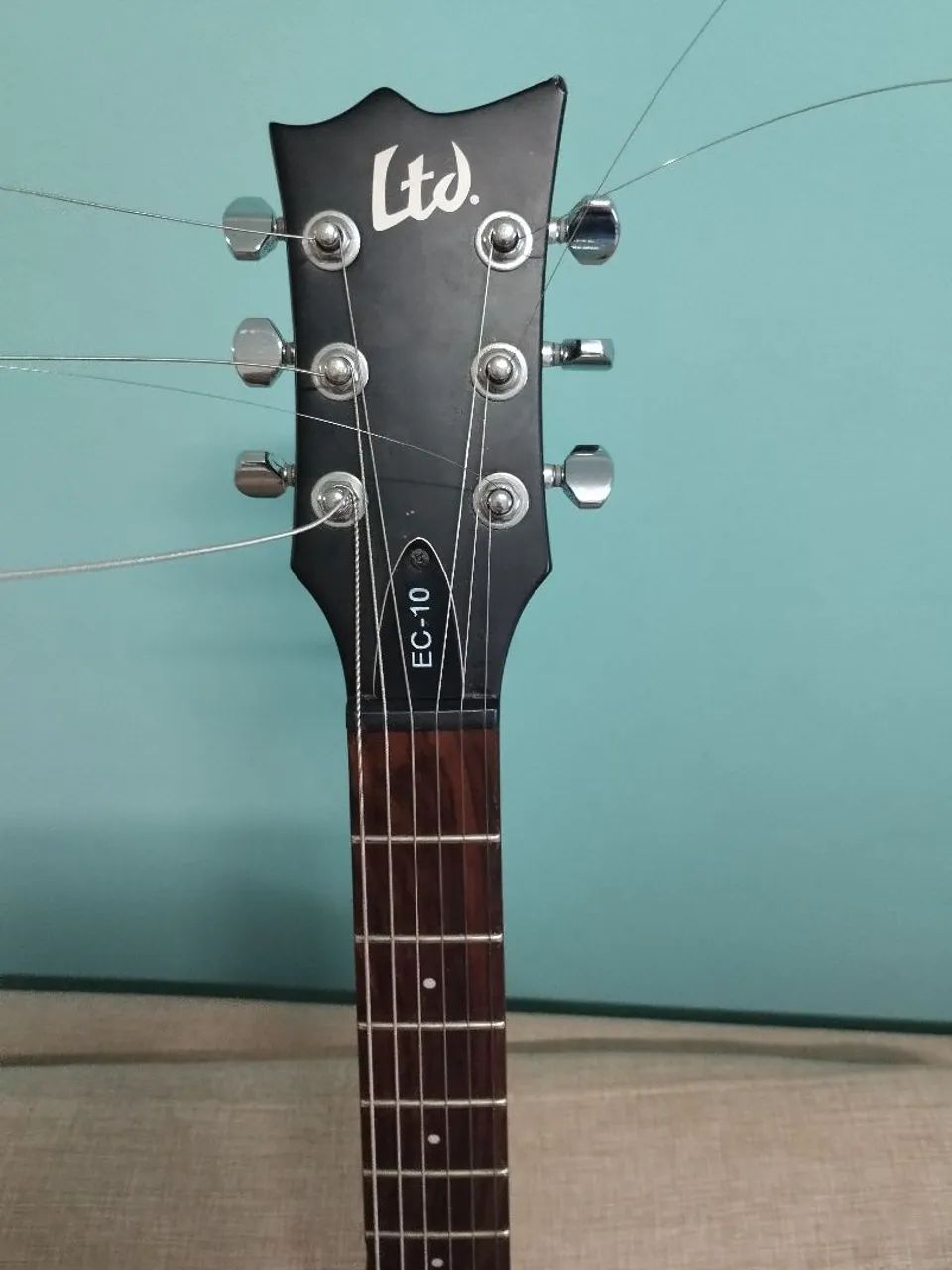 Guitarra Les Paul LTD by ESP - Foto 3