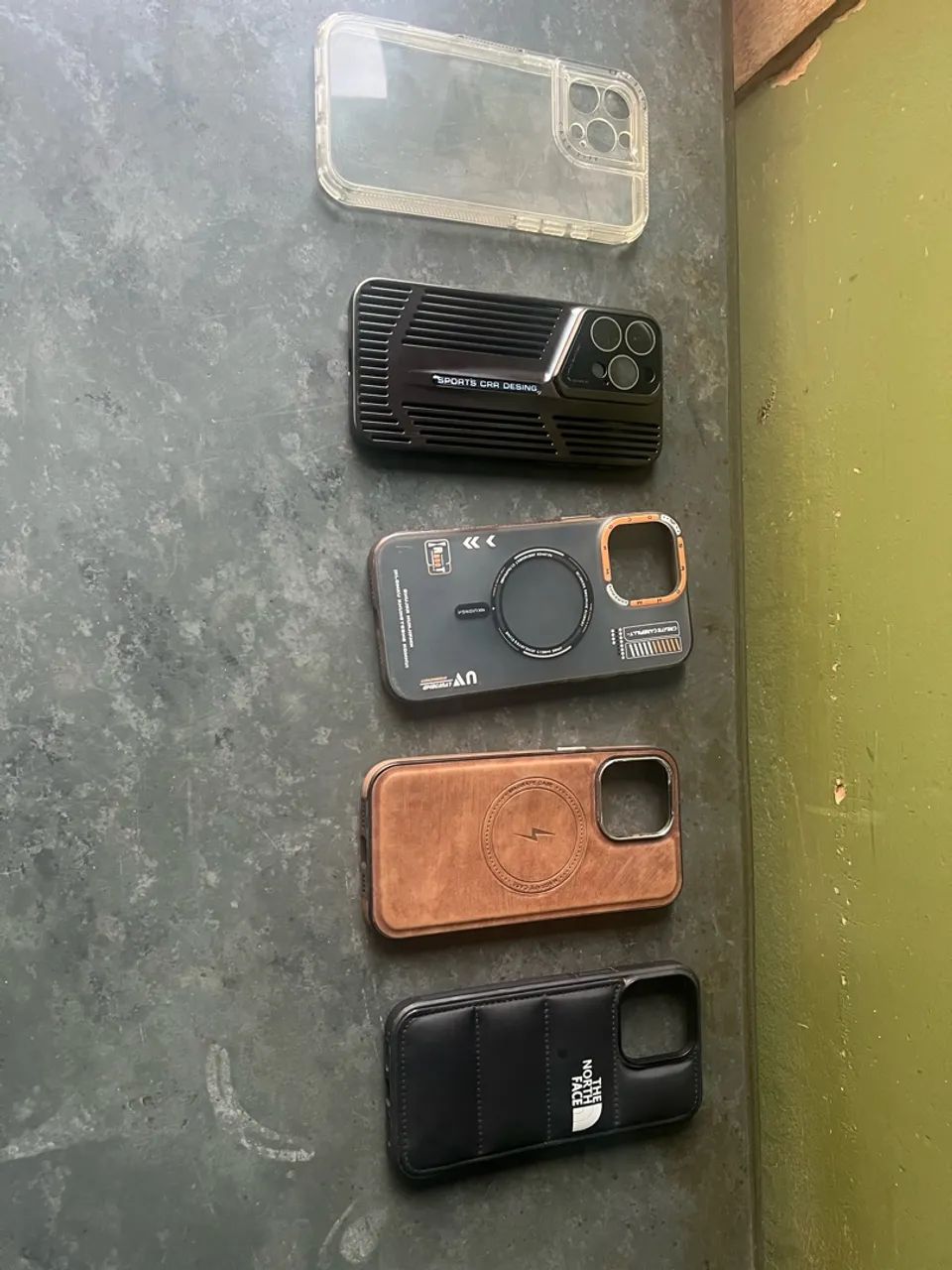 Doação capinhas iPhone 14 Pro Max 