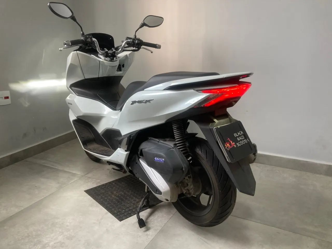 Honda Pcx 160 dlx abs 2024 - Foto 9