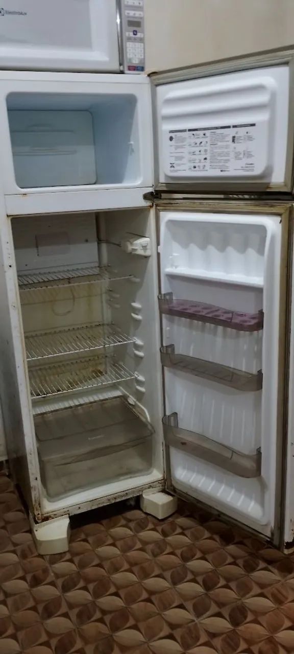 Geladeira a venda  - Foto 5