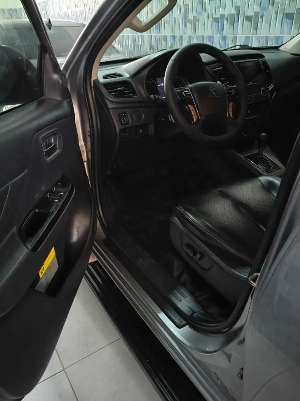 Mitsubishi L200 2024