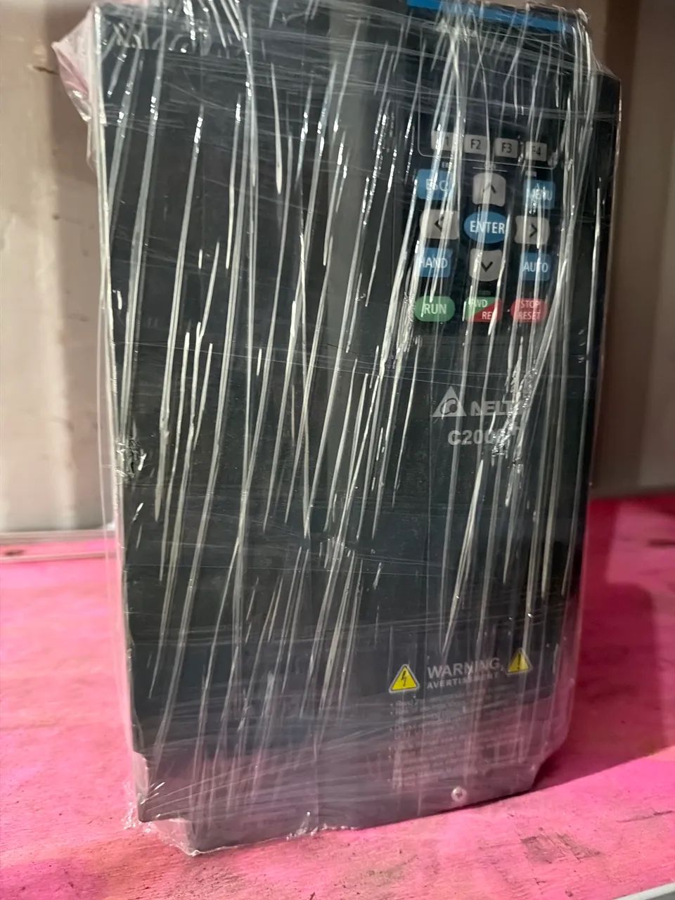 Inversor frequência Delta 2000