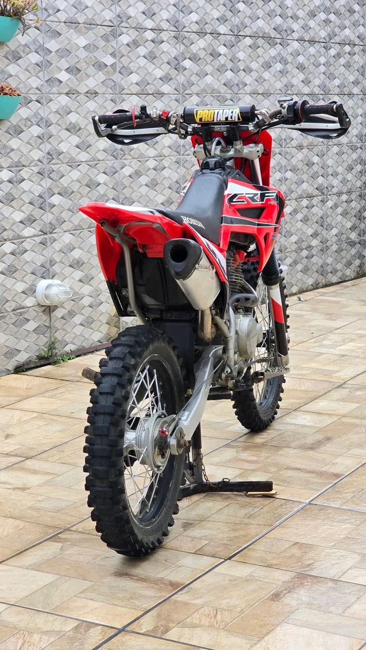 CRF 230 - 2011 - Foto 2