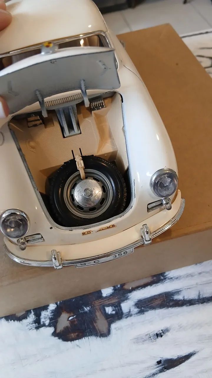 Miniatura colecionável Porsche 356B Coupé 1961 - Hobbies e
