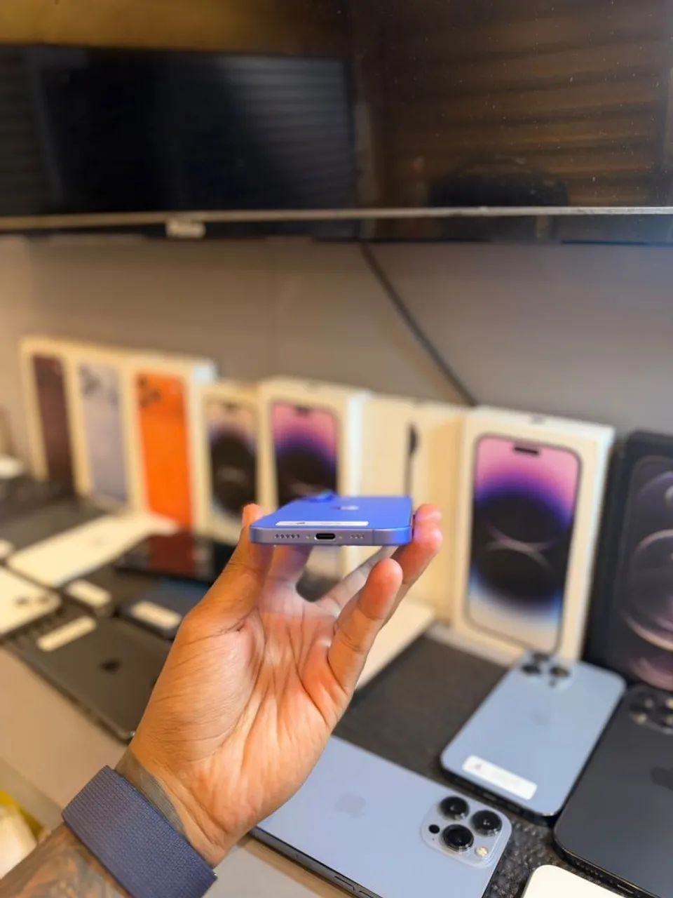 IPHONE 16 128GB<br>R$ 3.850 - Foto 4
