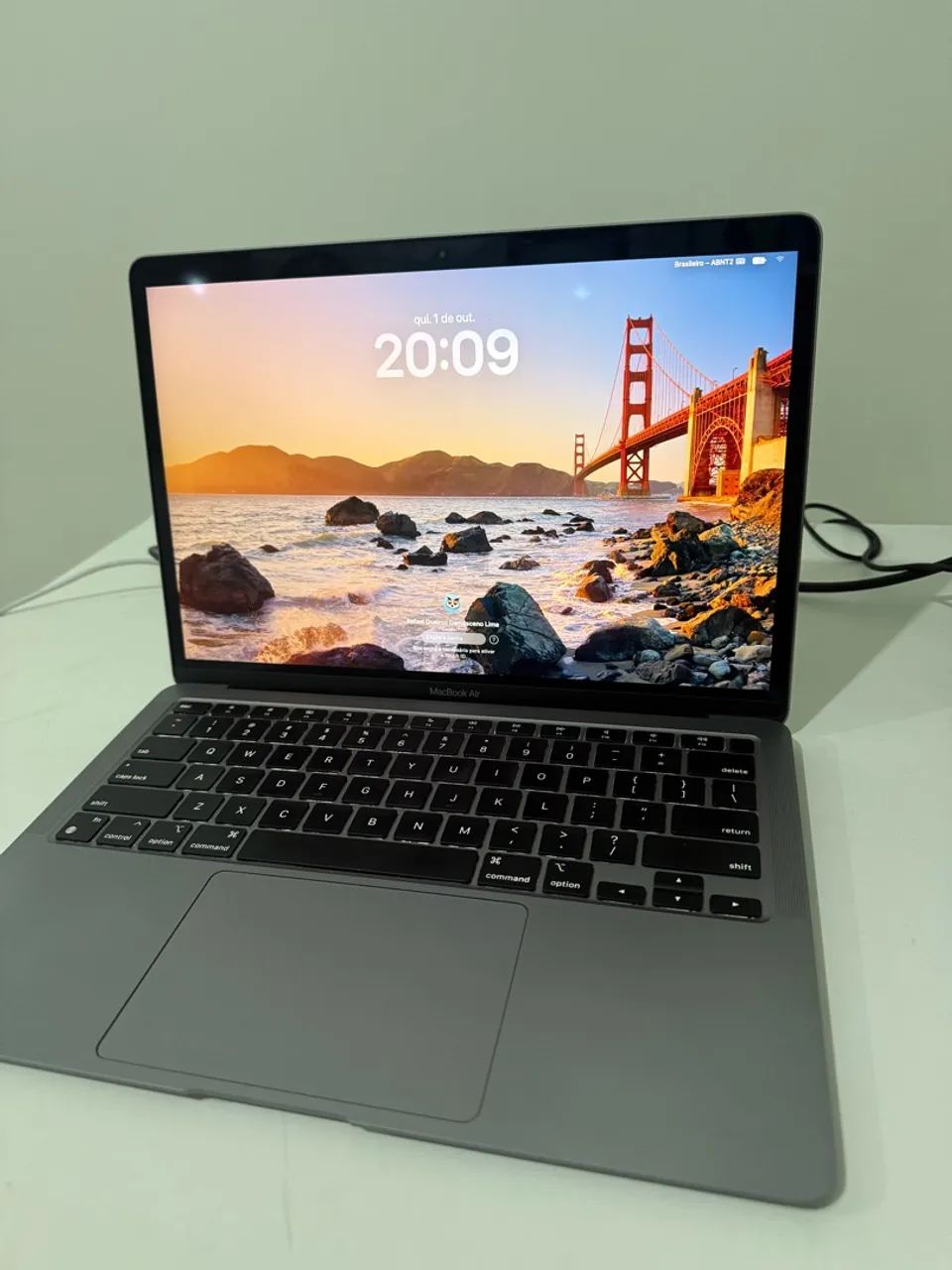 MacBook Air M1 2020 8GB - Excelente Estado