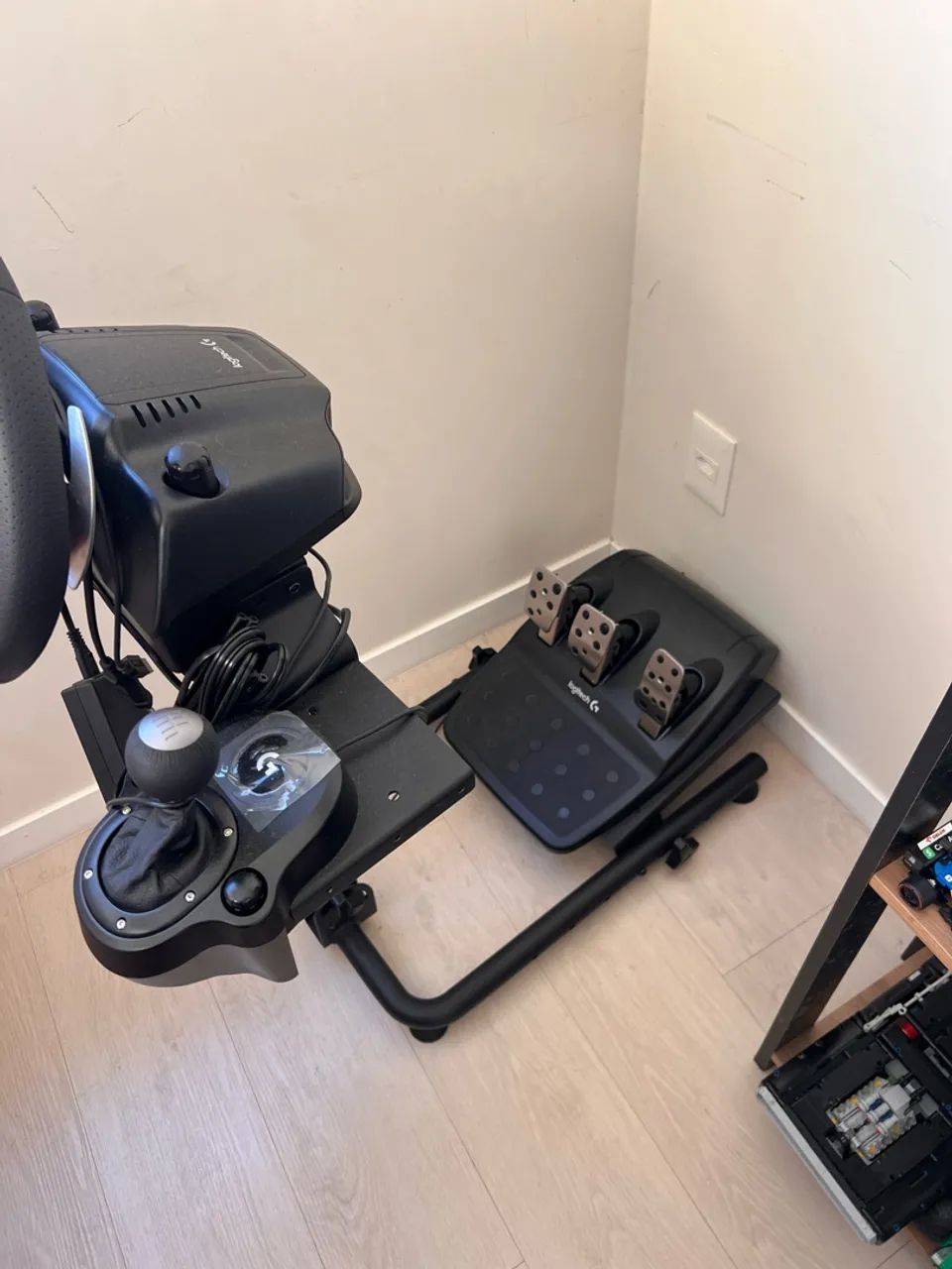 VOLANTE LOGITECH G29 COMPLETO (CÂMBIO MANUAL E SUPORTE) - Foto 4