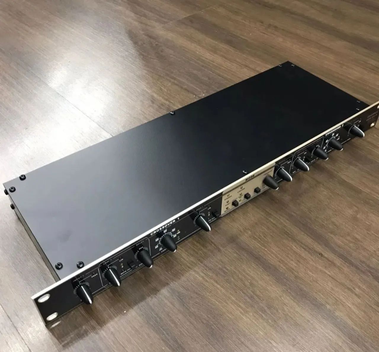 Crossover Phonic PCR 2313 Limiter - Foto 3