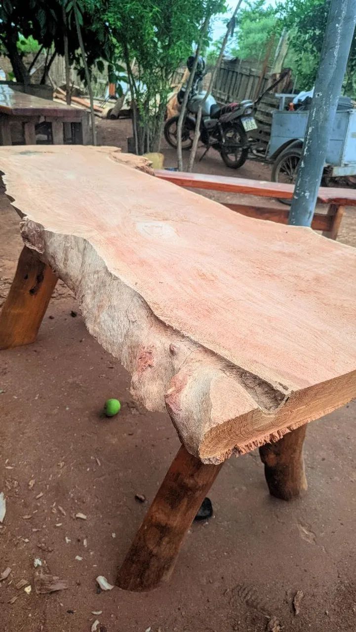 Mesa rustica 