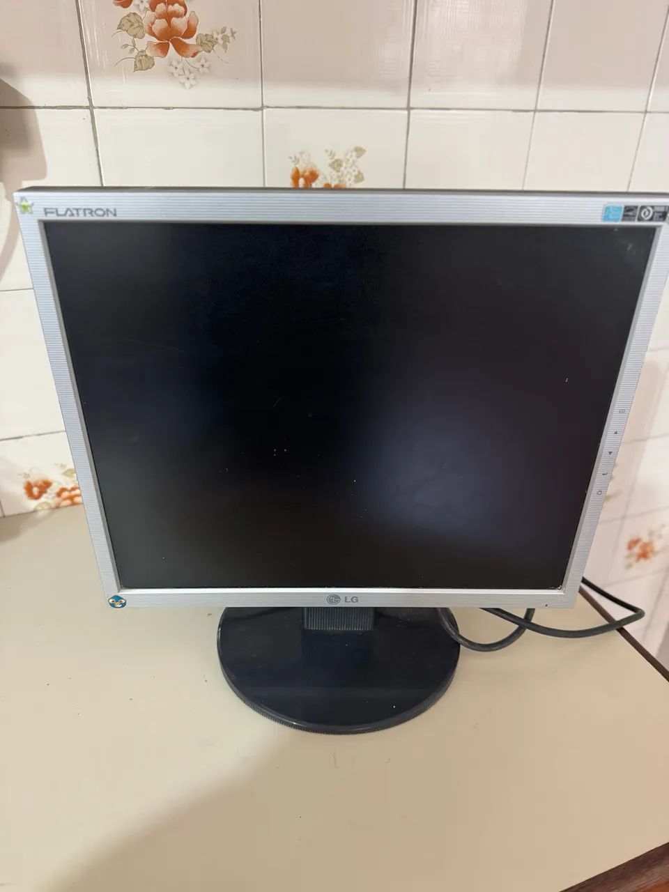 Monitor LG FLATRON L1753T-SF