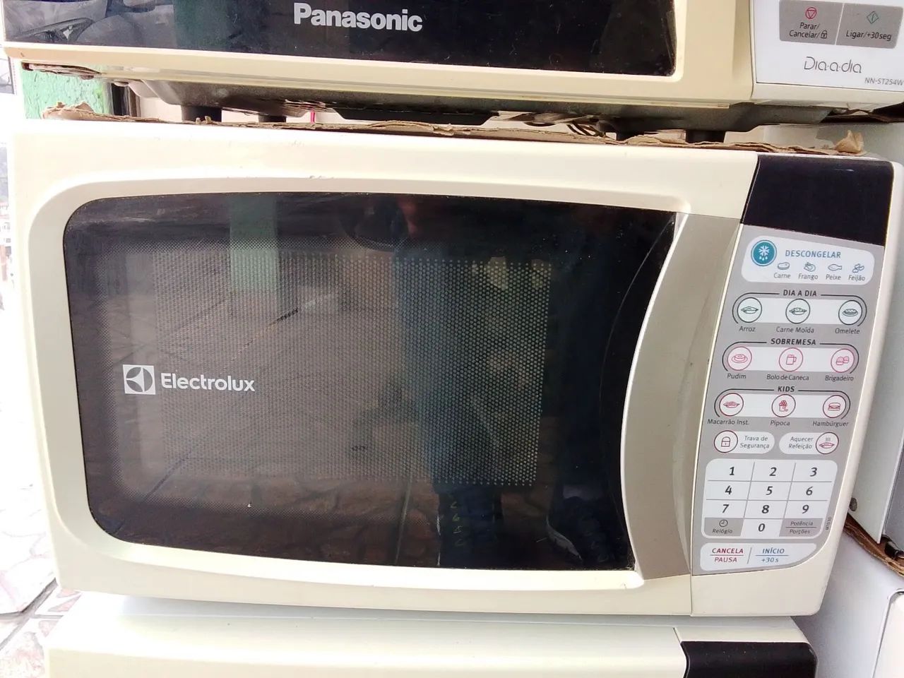 Microondas Electrolux 20 ltrs