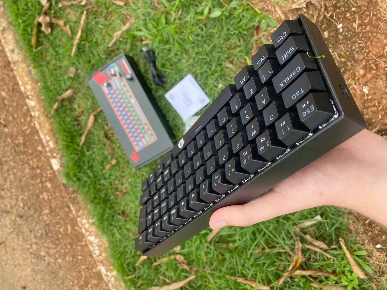 Teclado Redragon (Switchs Marrom) - Foto 2