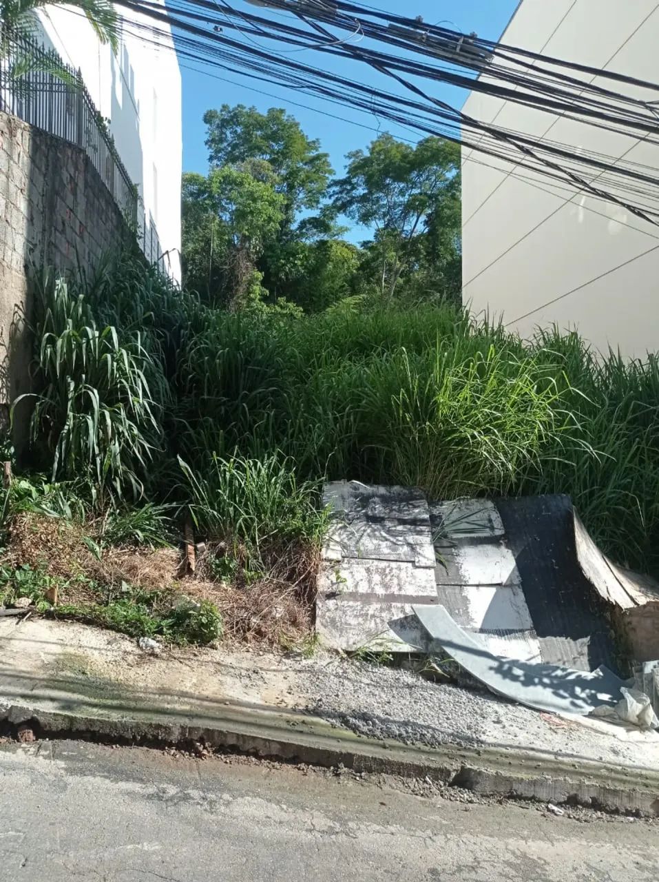 LOTE DE 414m² NO BAIRRO GRANBERY! - Foto 3