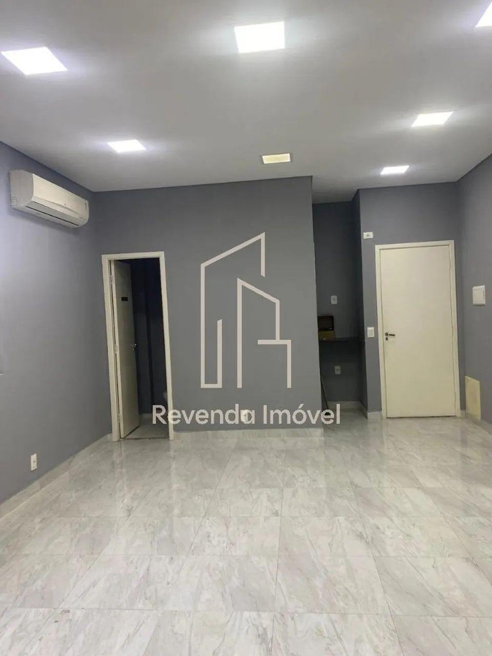 Sala comercial á venda no Tucuruvi, 38m² e 1 vaga de garagem