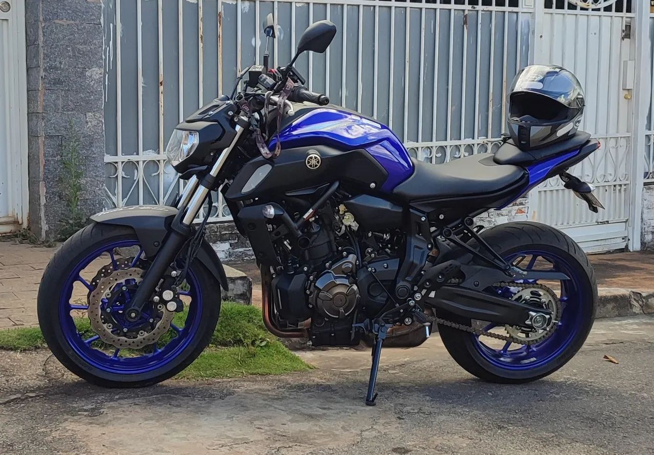 Yamaha MT07 - Foto 2