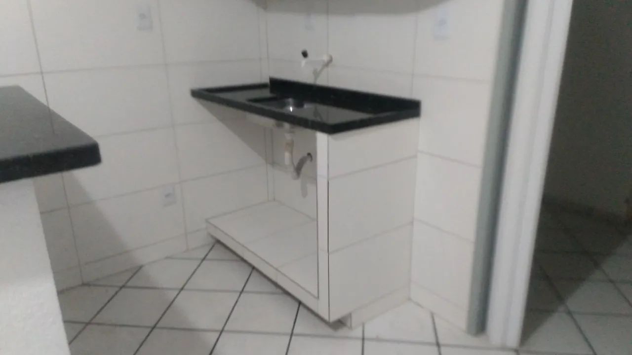 VENDO OU ALUGO FLAT (SUITE E SALA) - Foto 5