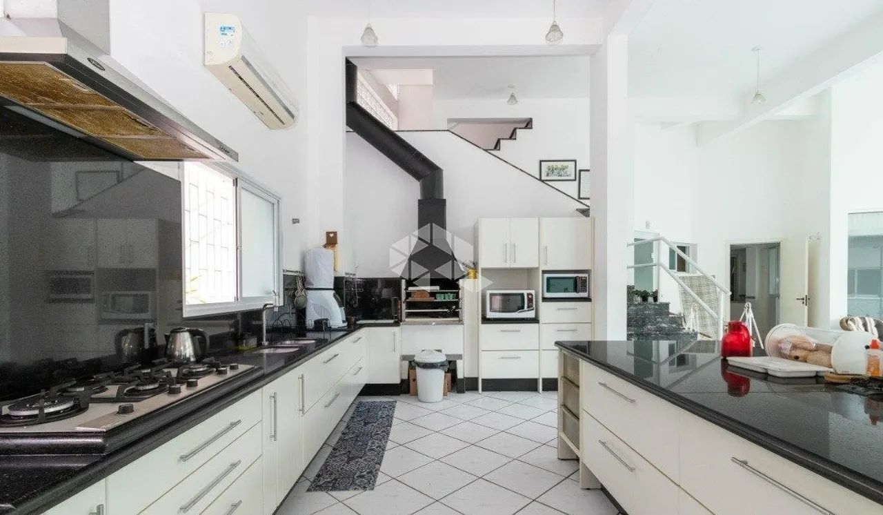 Casa alto padrão em condomínio no Itacorubi - Foto 4