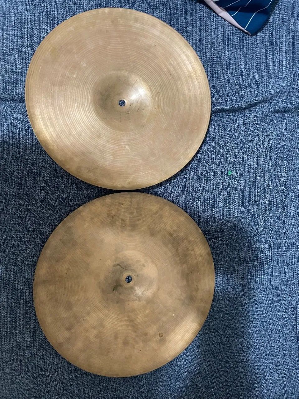 Hi-hat (chimbal) Zildjian 14? Polegadas - Foto 3