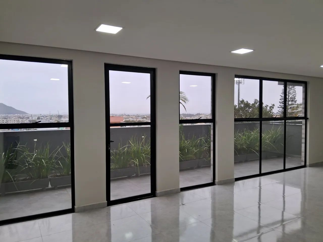 Sala Comercial Locação - Ingleses do Rio Vermelho - Foto 5