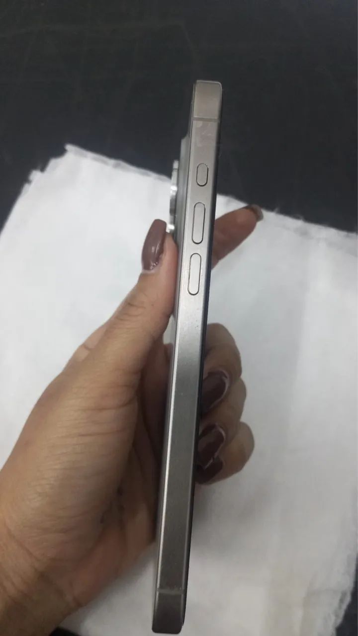 iPhone 15 pro Max  - Foto 2