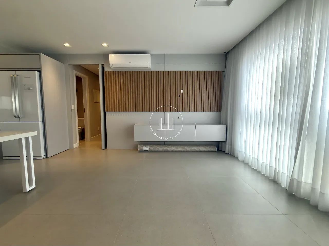 Apartamento 2 Quartos com 2 Suítes e 71m² - Centro - BRN - Foto 2