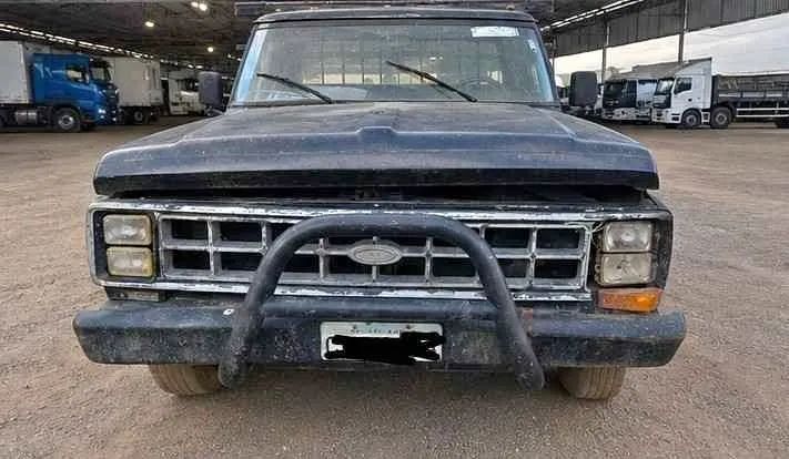 Ford F-1000 S. S. Diesel / S.s. Diesel Turbo 1982