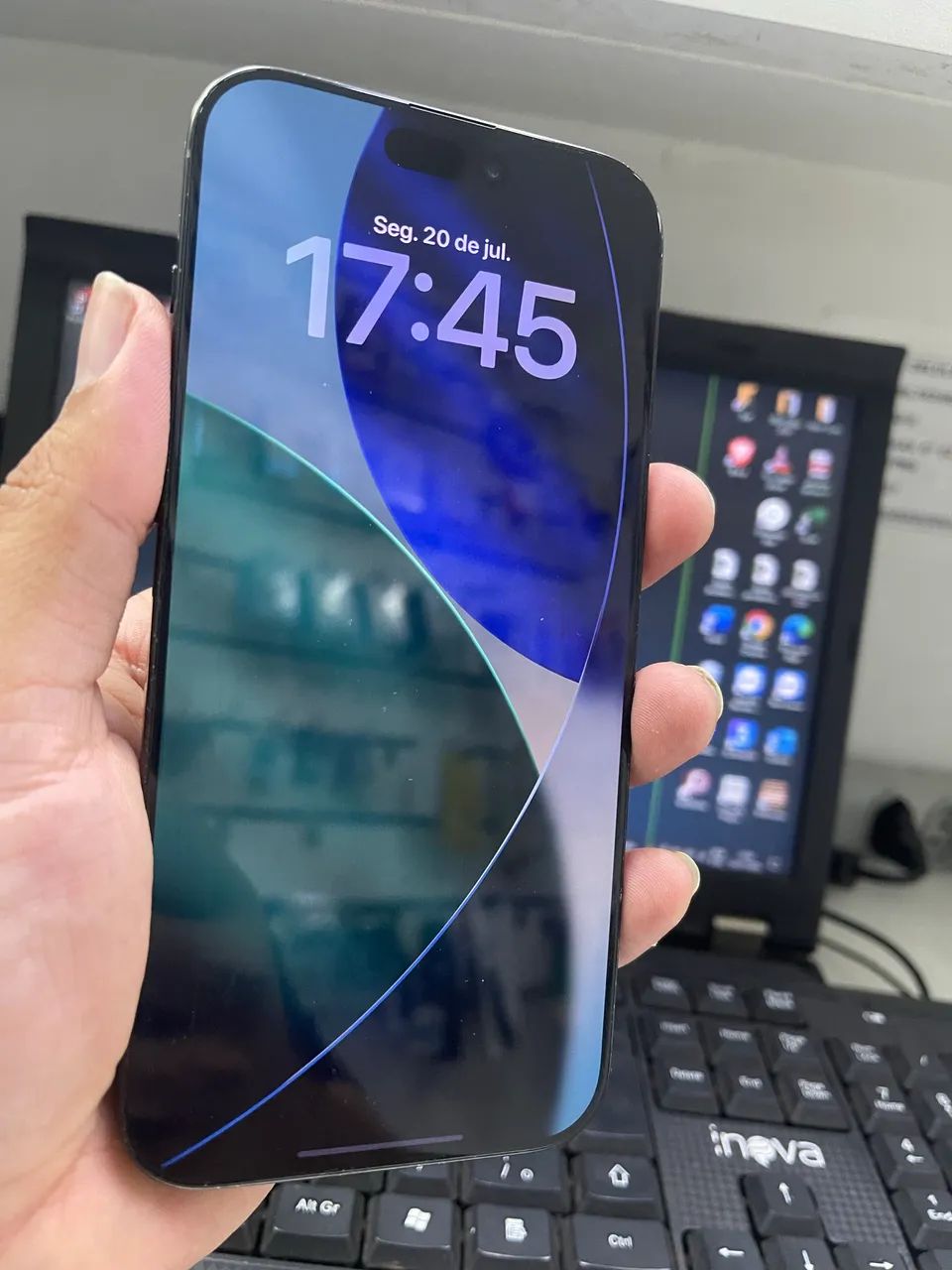 iPhone 16 pro Max  - Foto 2
