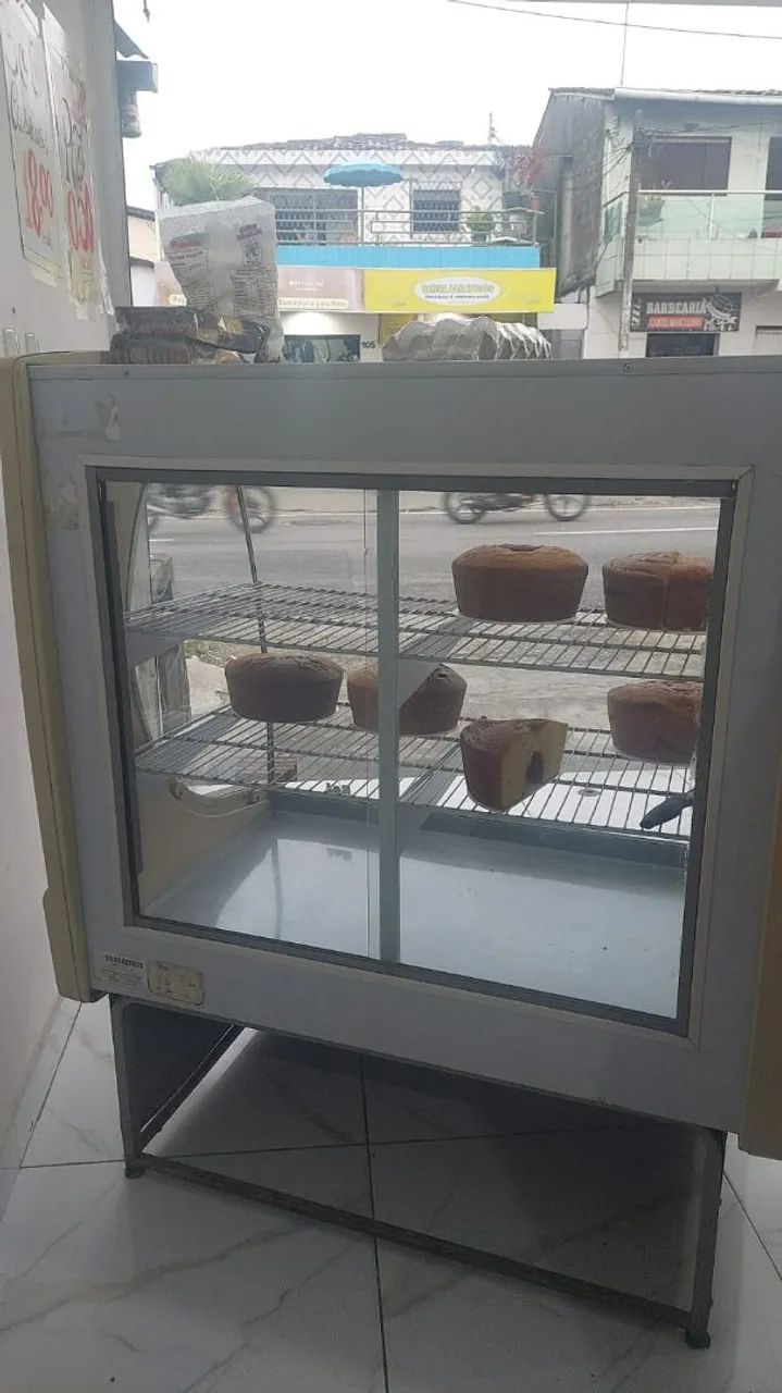 Expositor de bolos, tortas, pães. - Foto 2