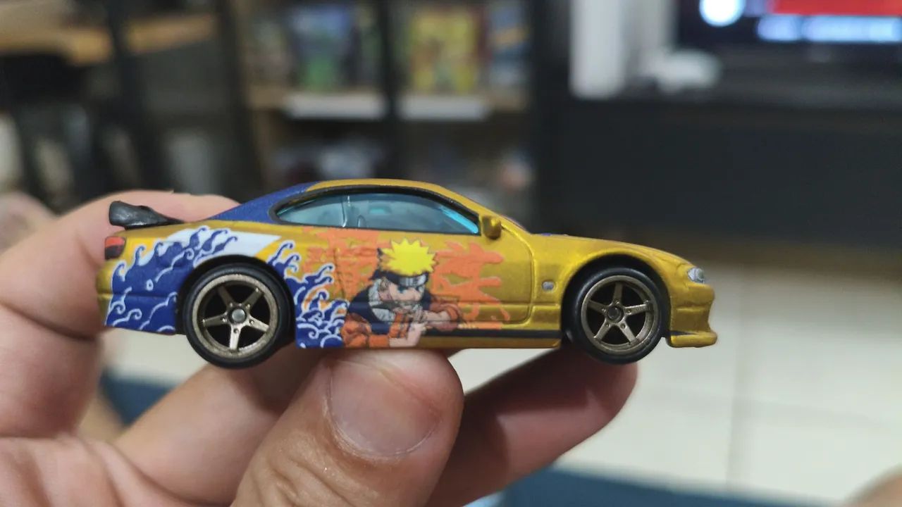 Hot Wheels Premium Naruto  - Foto 2
